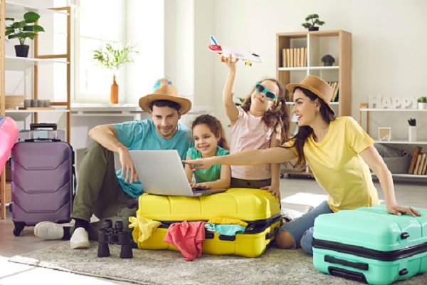 10 essentiels à mettre dans votre valise pour vos prochaines vacances